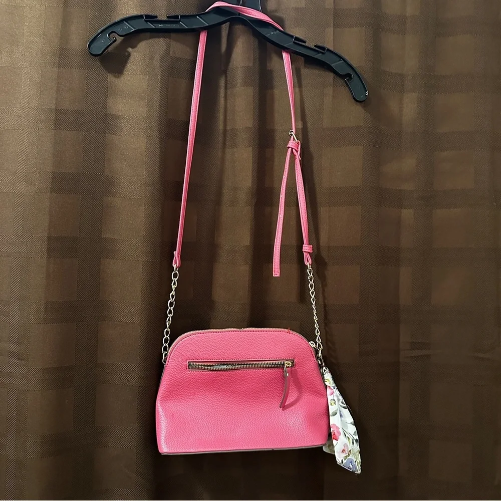 Nanette Lepore Thea Dome Faux Leather Crossbody Bag with twilly scarf excellent!